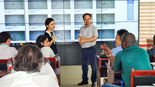 托普云农向FAO与多国官员推介中国数字农业技术