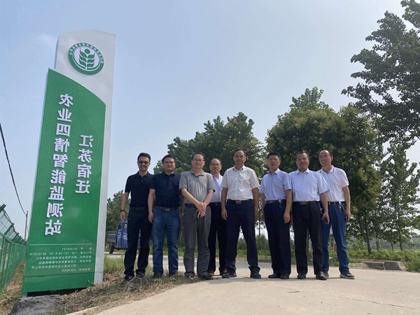 托普云农与江苏植保植检站、宿迁农技中心签署三方合作协议